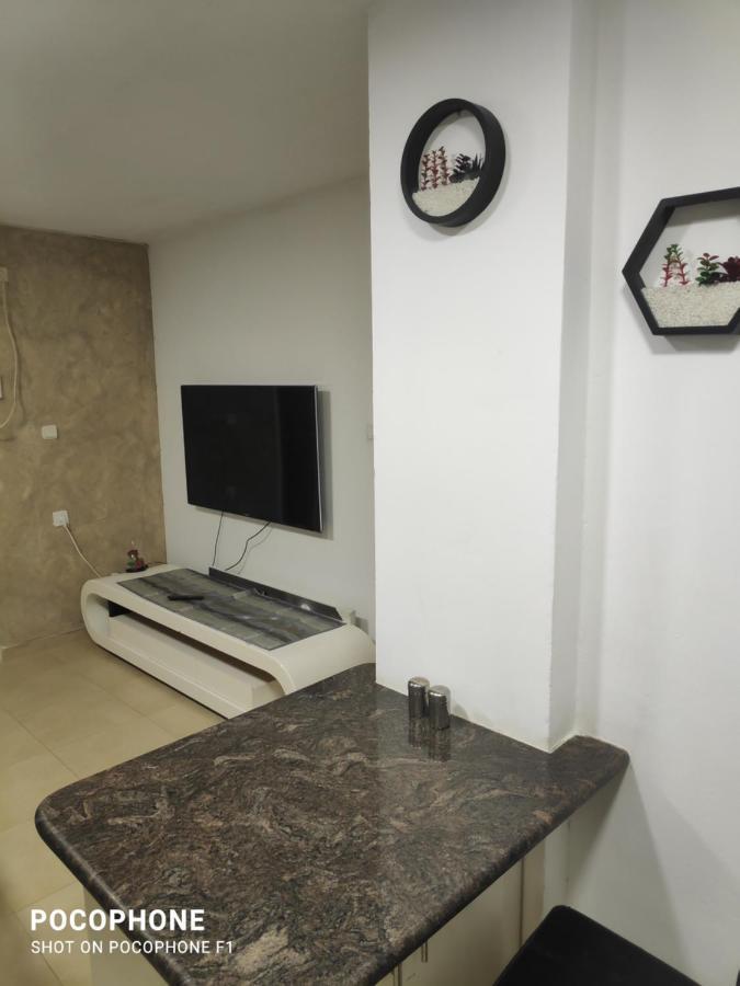 סוויטה של אלון Appartamento Arad Esterno foto