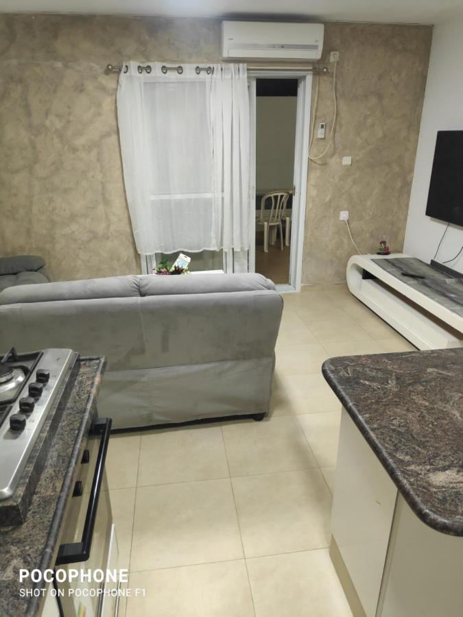 סוויטה של אלון Appartamento Arad Esterno foto